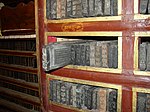 Gesneden houtblokken voor de productie van boeken in het Tibetaanse klooster Sera