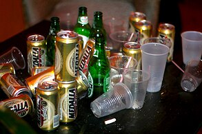 Medalla beer cans