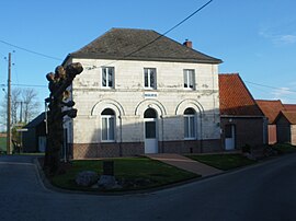 The town hall of Monchiet