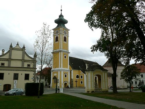 Hadersdorf place, 2011