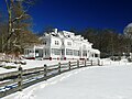 Flat Top Manor