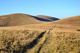 Veľká Fatra 01 - Frčkov and Ostredok.jpg