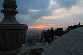 Sunset viewed at the Sanctuary of Bom Jesus do Monte 03.jpg