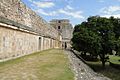 Quadrangle tas-Sorijiet u l-Piramida tal-Magician (Cuadrángulo de las Monjas y la Pirámide del Mago), Puuc, Uxmal, Yucatán