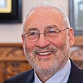 Q18430 Joseph Eugene Stiglitz geboren op 9 februari 1943