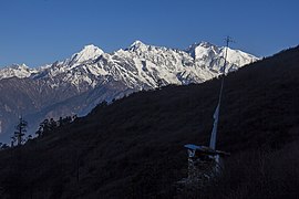 Ganesh, La cordillera vista desde Chandanbari, Rasuwa