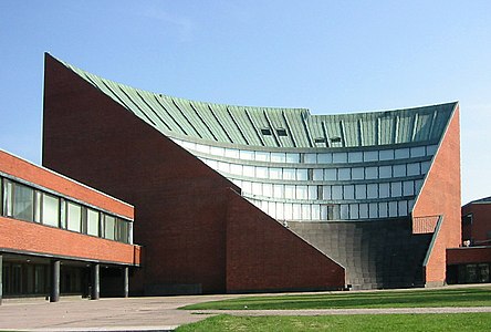 ヘルシンキ工科大学講堂、 アルヴァ・アールト （1964）