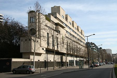 Egy paquebot, óceánjáró stílusú épület, Párizs, 3 boulevard Victor (1935)