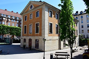 Det äldsta (södra) huset sett från innergården.