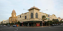 Photo d'un centre commercial beige à Geelong