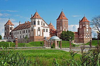 Vista do Complexo do Castelo de Mir, Patrimônio Mundial da UNESCO na cidade de Mir, província de Hrodna, Bielorrússia. (definição 4 150 × 2 754)