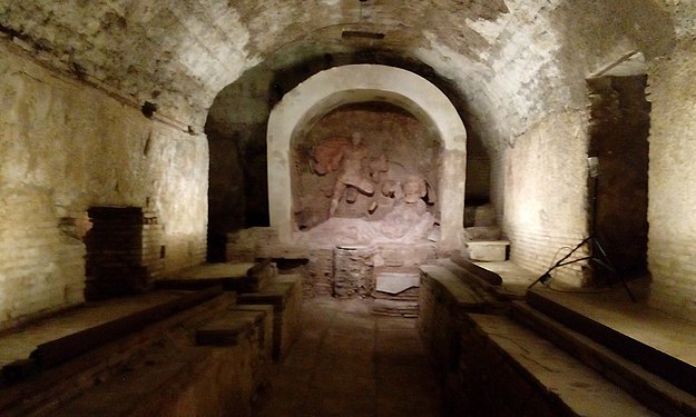 Mithreum under kyrkan.