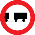 7b: No lorries drawing a trailer