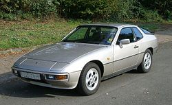 Porsche 924 S