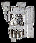 象牙雕饰，尼姆魯德，公元前9-8世纪。