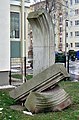 monument remaining to the synagogue (2006-01-02)