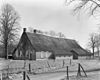 Boerderij met woondeel met topgevel en zijbaander