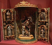 Altar de casa con la Virgen de Legarda en el Museo Etnológico de Berlín