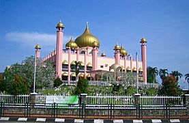 Masjid Negeri Sarawak Lama