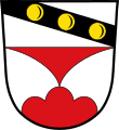 Gemeinde Roßbach In Silber unter schwarzem Schrägbalken, der mit drei goldenen Kugeln belegt ist, auf rotem Dreiberg eine gesenkte, gestürzte, eingeschweifte, rote Spitze.