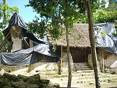 Parte interior de la acrópolis que se supone fueron estructuras dedicadas a fines residenciales.