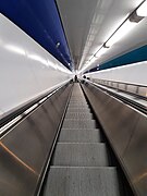 Rendsburger Fußgängertunnel, Rolltreppe.jpg