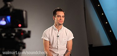 Brendon Urie's interview to Walmart Soundcheck 01.jpg