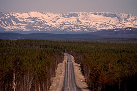 Е105 près du Massif des Khibiny, région, de Mourmansk en Russie