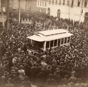 1892 Indianapolis Streetcar Strike, worker surround streetcar 01.png