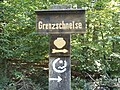 Grenzschneise: Wegweiser