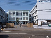 Higashikurume-sogo highschool.jpg