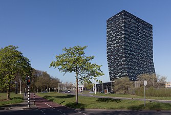 Kantoorpand 52 aan het Jonkerbosplein