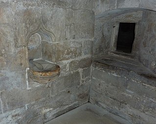 Piscina og hagioskop i Seton Collegiate Church [1]