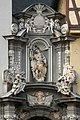 Estatua no Portal de St. Gangolf, en Trier.