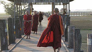 U Bein, Buddhist monks 2, Mandalay, Myanmar.jpg