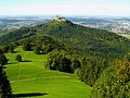 Blick vom de:Zeller Horn auf Burg Hohenzollern