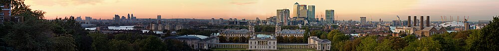 Golygfa o Greenwich Park, efo Queen's House a hefyd y National Maritime Museum yn y blaendir