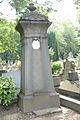 1888 - Tombe du diplomate Léon Rodberg, vice-consul de Belgique, de style Art nouveau au cimetière de Robermont à Liège par l'architecte Henri Van Dievoet.