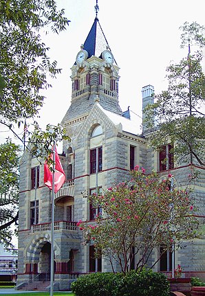 Das Fayette County Courthouse and Jail in La Grange, gelistet im NRHP mit der Nr. 75001973[1]