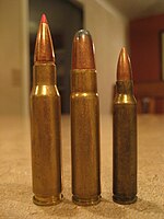 Izquierda a derecha: .308 Winchester, .35 Remington y .223 Remington