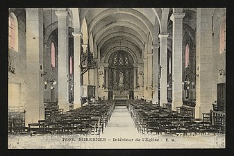 Intérieur de l'église, sur une photographie ancienne.