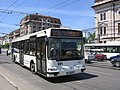 Die gestrichene Linie 32 in Cluj-Napoca, aus grafischen Gründen ersetzt der Kleinbuchstabe b für barat, dem rumänischen Äquivalent für gestrichen, den Schrägstrich