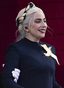 Lady Gaga dans le rôle d’Elizabeth Johnson