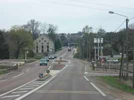 The road through Til-Châtel