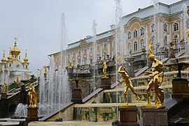 Gran Cascada en el palacio de Peterhof