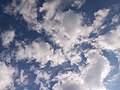 Le nuvole sono masse d'acqua condensata nell'atmosfera terrestre