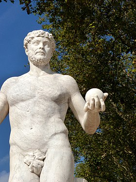 Ouranos (XVIIe siècle, détail), jardin de Versailles.