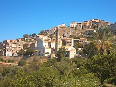 Photo d'ensemble du village de Lumio.