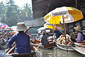 Pasar terapung Damnoen Saduak ialah pasar terapung di luar Bangkok