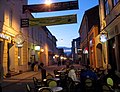 Ständig ist Leben in den Straßen von Tartu.